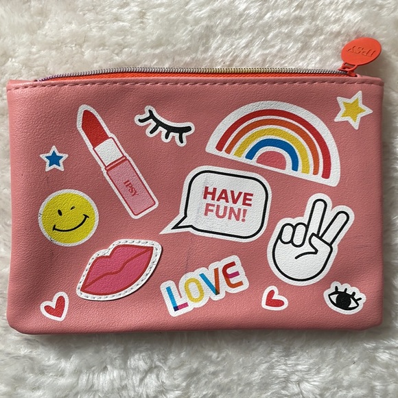 Ipsy Bag Barbie pink collection - Picture 2 of 9